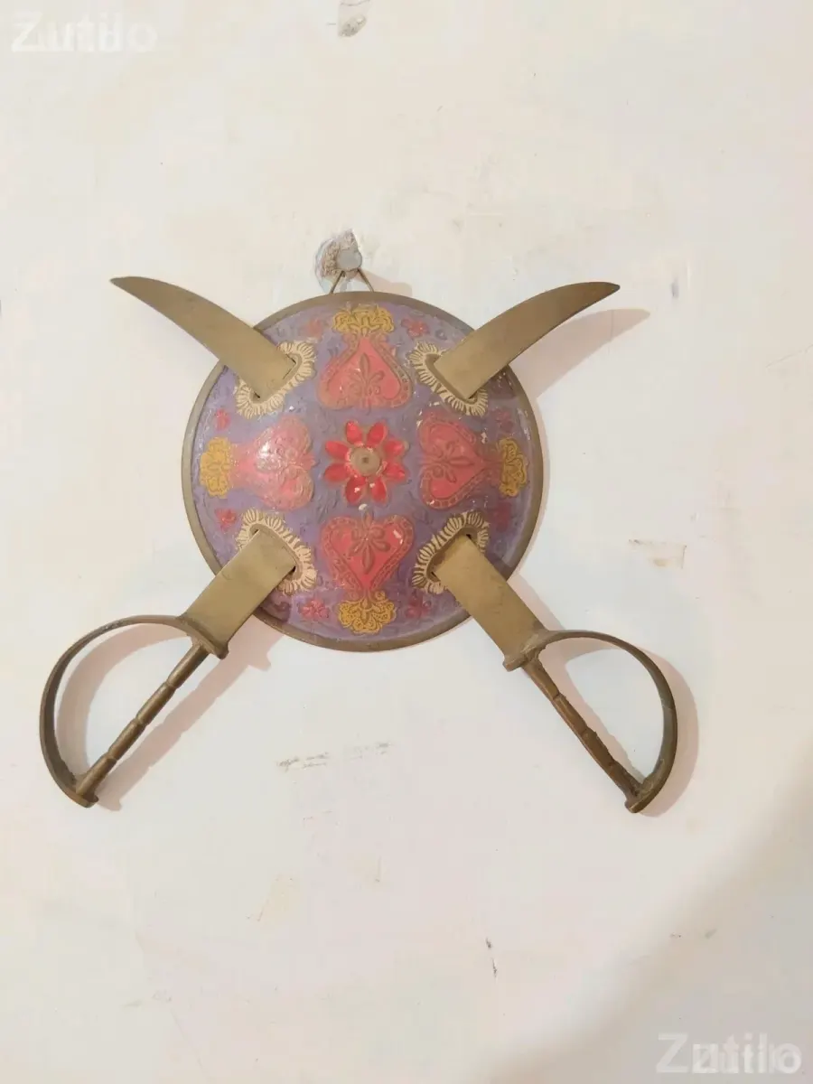 Antique Copper Wall Decor with Sword Design - Other Hobby Items - Ahmedabad City - Image 3