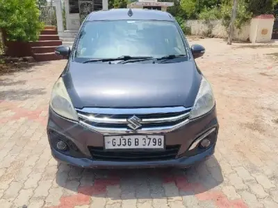 ertiga zdi top model good 👍👍 ertiga zdi top model good 👍👍