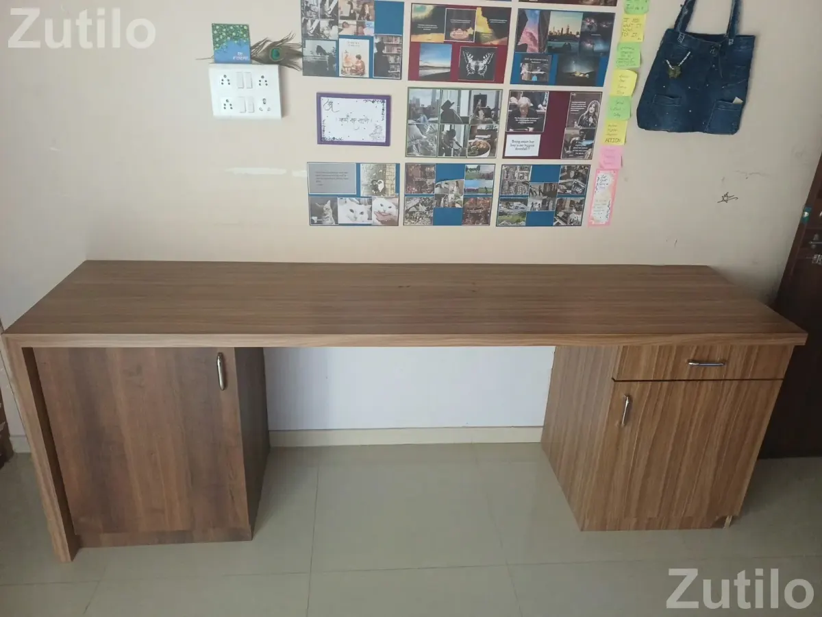7 Ft Spacious Plywood Study/Office Table + Storage | FREE Tipai - ડેસ્ક, ઓફિસ અને કોમર્શિયલ ફર્નિચર - નડિયાદ - Image 2