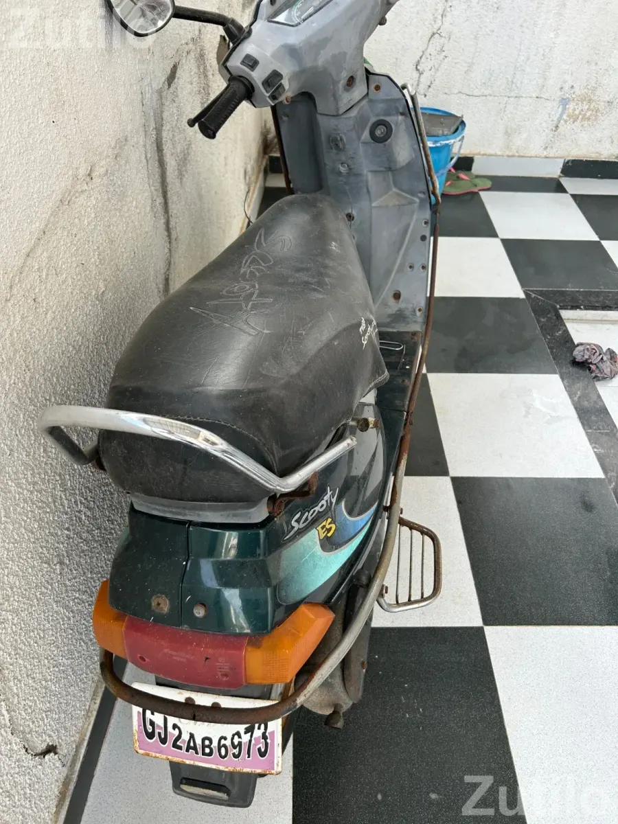 Scooty બંધ હાલત ma - Bikes - Visnagar - Image 2