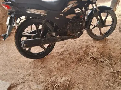 Hero Super Splendor 2018 Bike for Sale Hero Super Splendor 2018 Bike for Sale