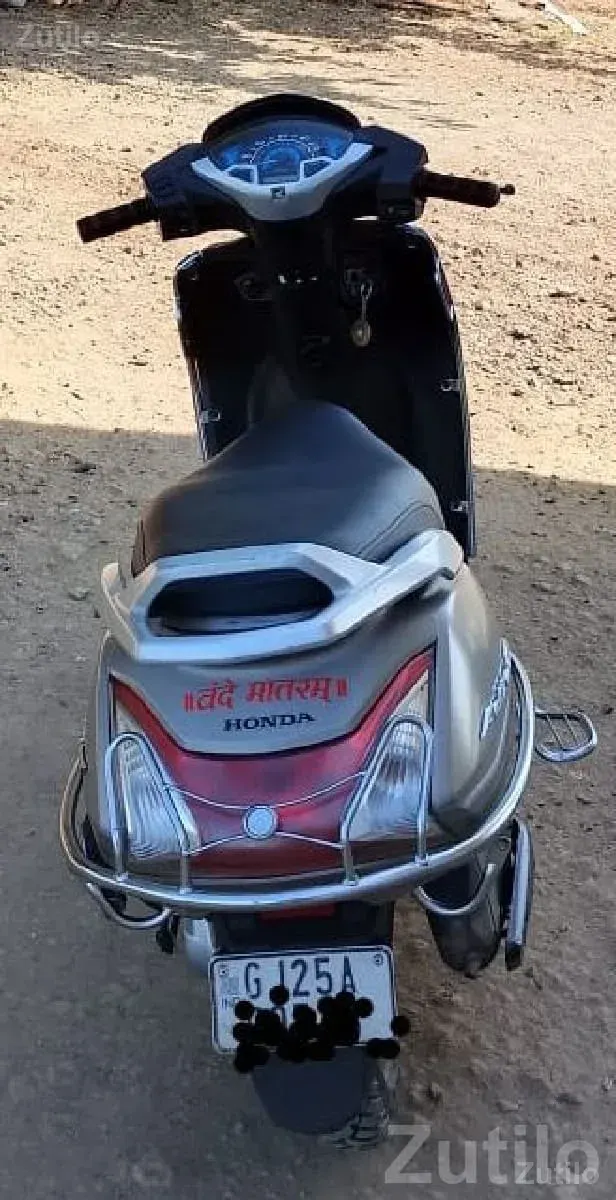 Honda Activa 125 2019 Scooter for Sale - બાઇક્સ - છાયા - Image 2