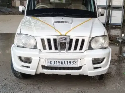 2013 Mahindra Scorpio EX, Second Owner 2013 Mahindra Scorpio EX, Second Owner