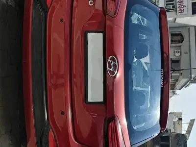 Red Hyundai i20 Sporty Hatchback Red Hyundai i20 Sporty Hatchback