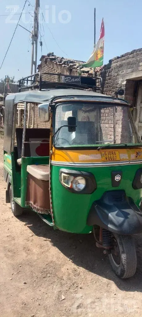 2019 CNG Auto Rickshaw - ઓટો રિક્ષા - ગઢડા - Image 4