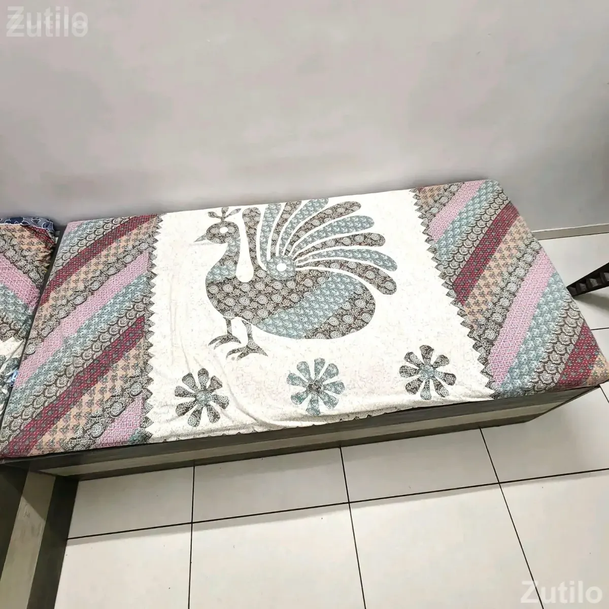 2 Single Beds with Storage and Mattress - પલંગ અને ગાદલા - અમદાવાદ શહેર - Image 2