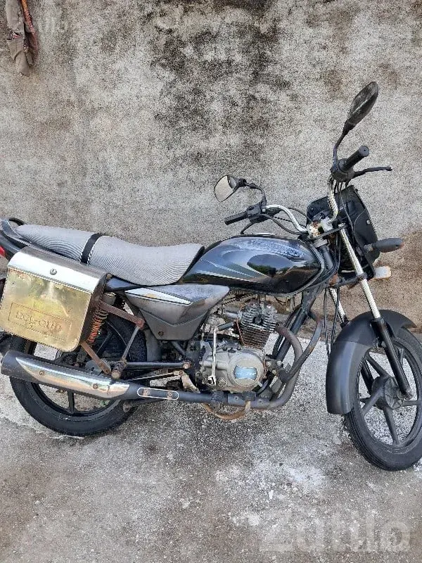 Bajaj Platina 2012 Used Bike for Sale - બાઇક્સ - જામજોધપુર - Image 3