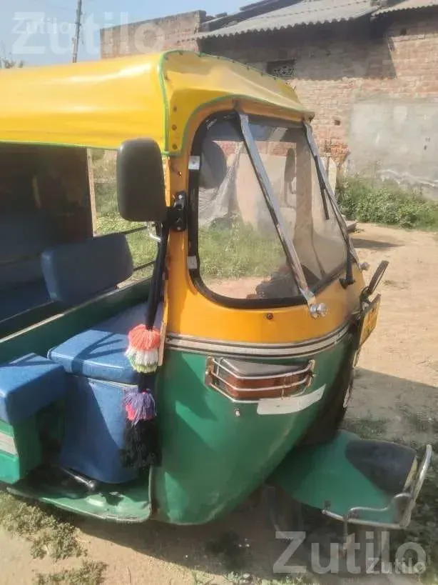 Bajaj CNG Auto Rickshaw 2012 Model - ઓટો રિક્ષા - વિસનગર - Image 4