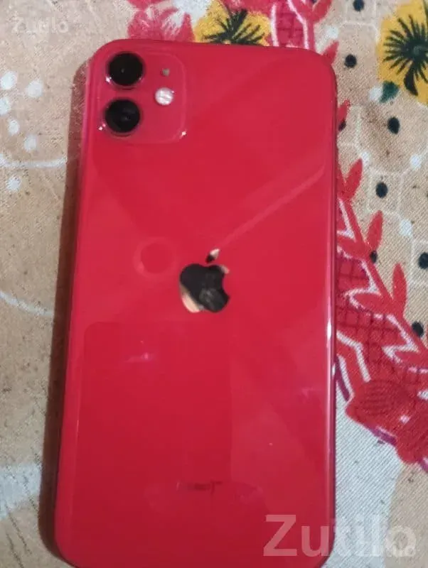 Red iPhone 11 in Good Condition - મોબાઇલ ફોન - કોડીનાર - Image 2
