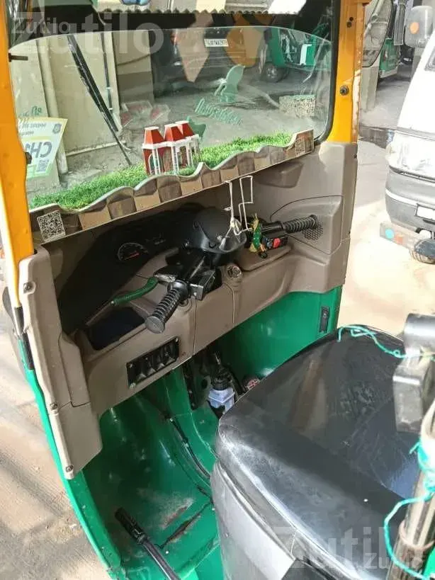 2023 Auto Rickshaw First Owner Model - ઓટો રિક્ષા - અમદાવાદ શહેર - Image 2
