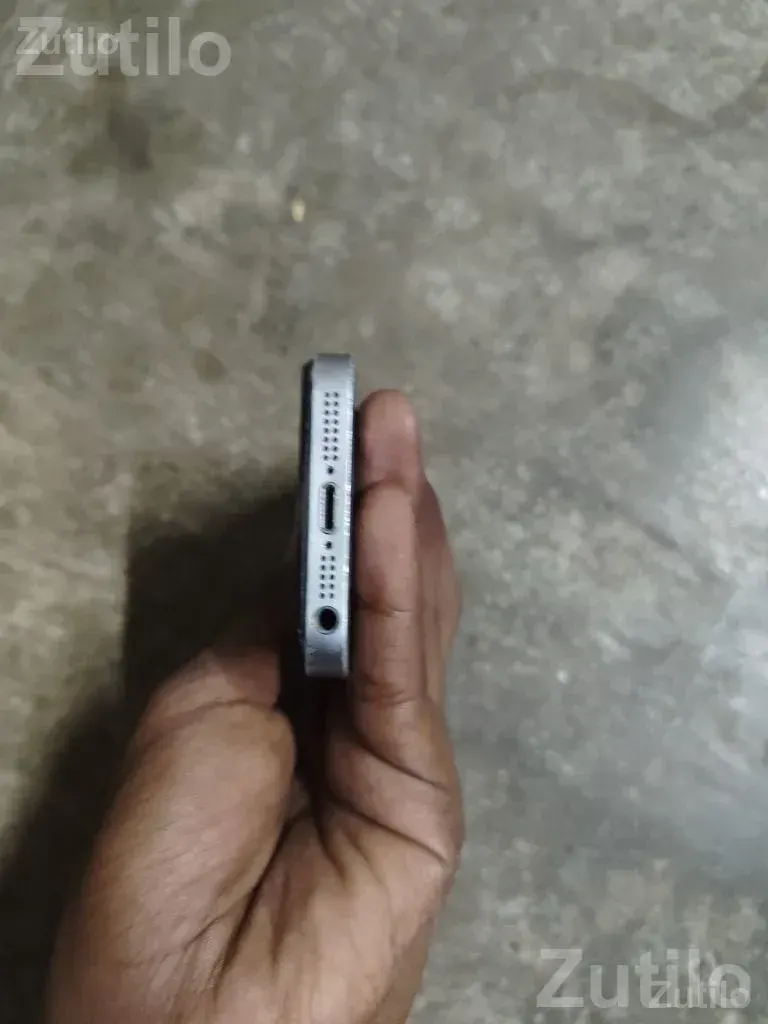 Apple iPhone 5s Smartphone - મોબાઇલ ફોન - જુનાગઢ - Image 2