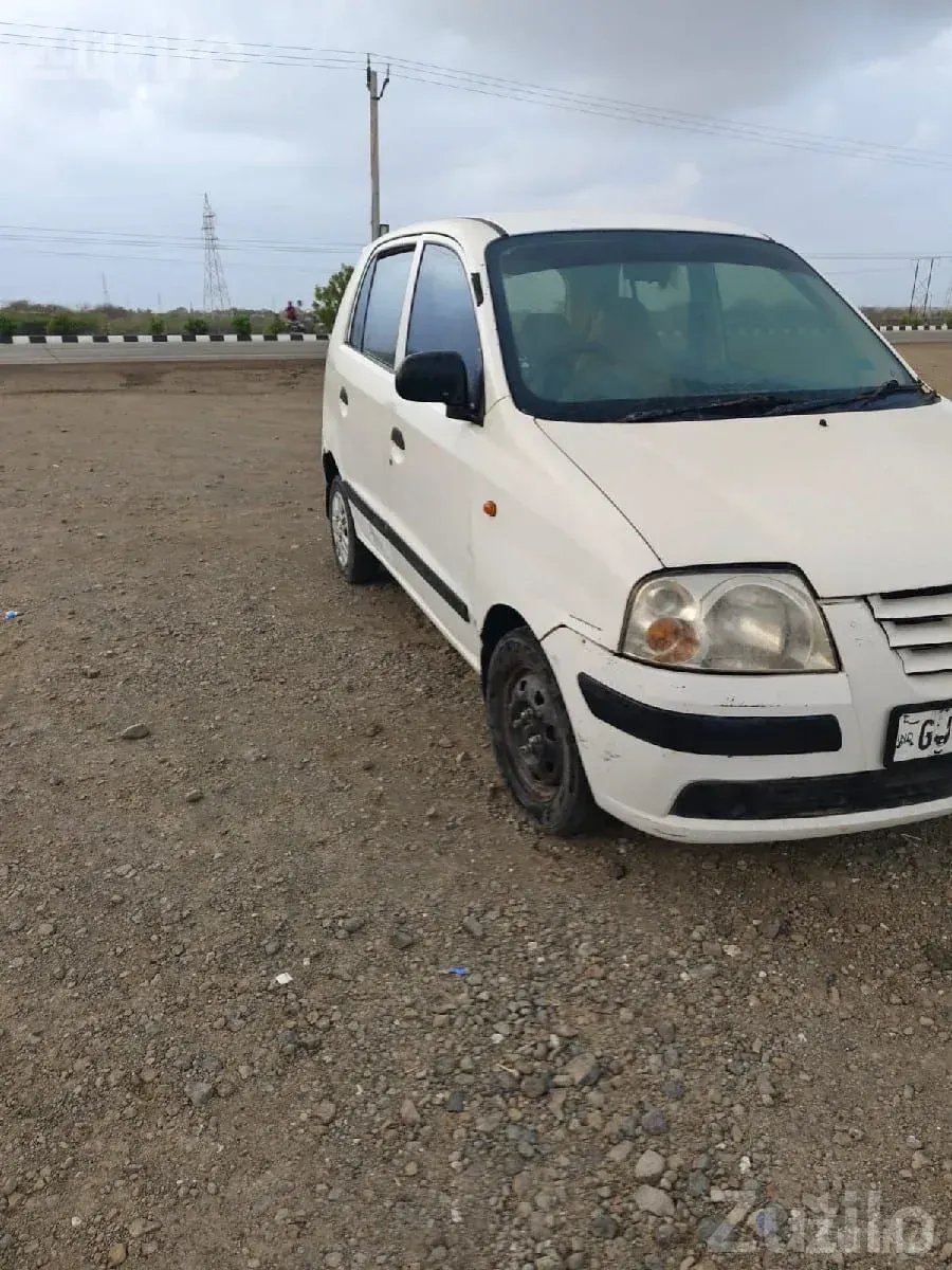 2013 Hyundai Santro Petrol CNG Hatchback - Cars - Khambhalia - Image 5