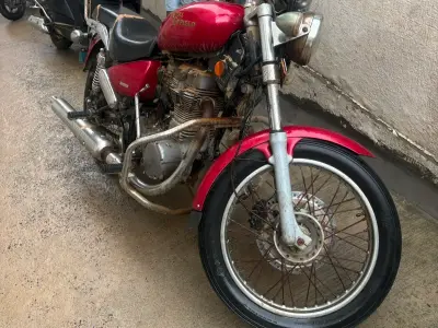 Royal Enfield Thunderbird Royal Enfield Thunderbird