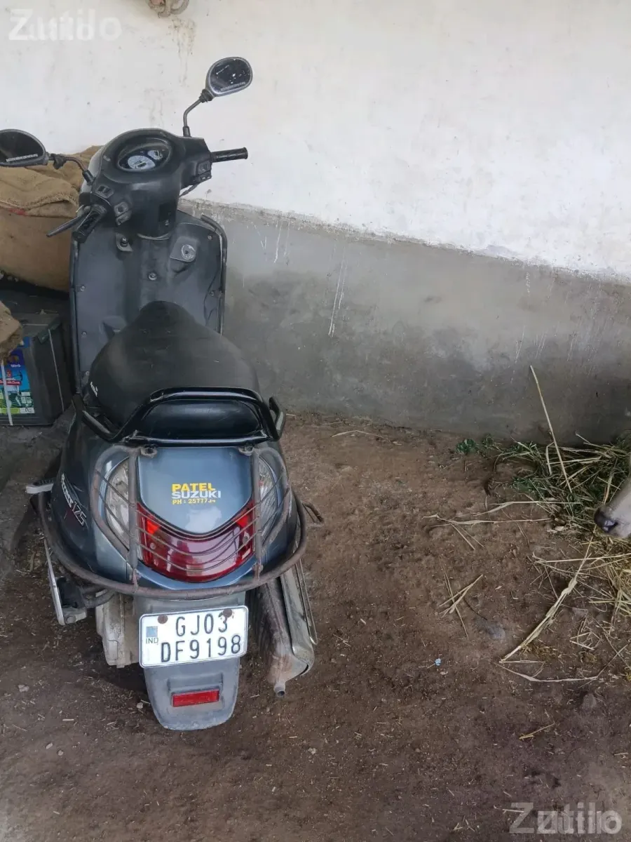 Suzuki Access 125 Scooter 2012 Model - Bikes - Wankaner - Image 1