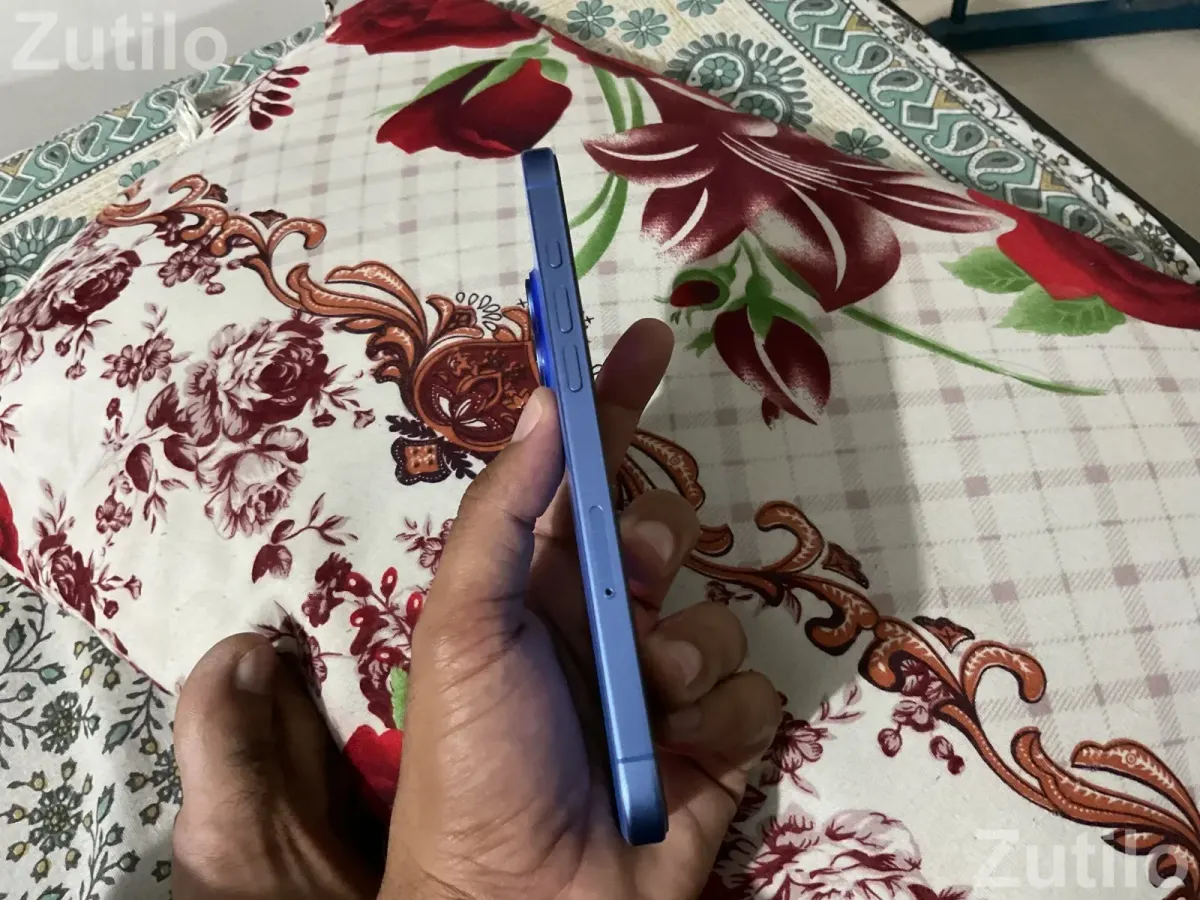 Iphone 16 plus - મોબાઇલ ફોન - અમદાવાદ શહેર - Image 3