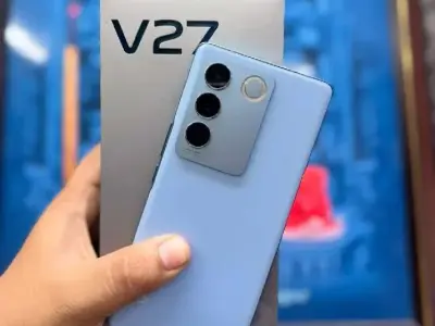 Vivo V27 5G Sky Blue with Box Vivo V27 5G Sky Blue with Box