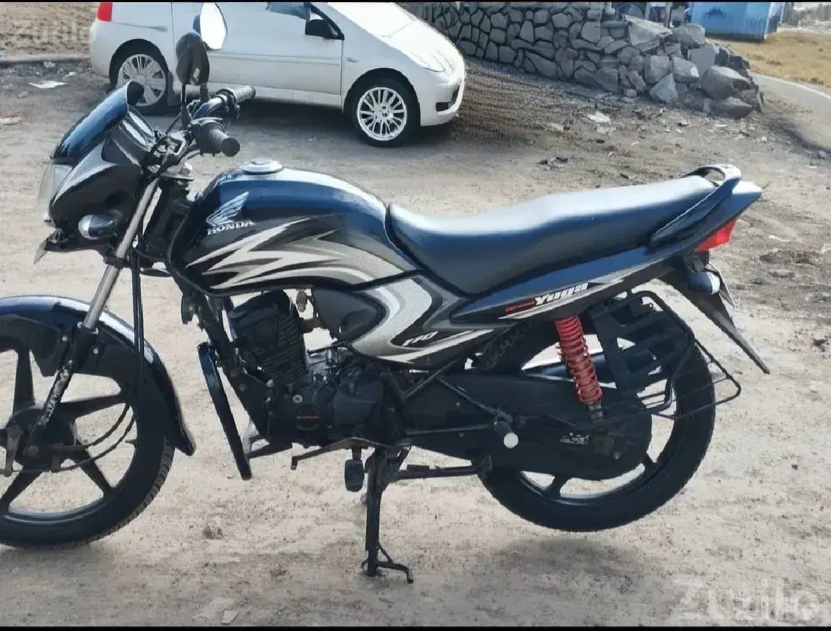 Honda Dream Yuga 2017 Bike for Sale - Bikes - Bhanvad - Image 3
