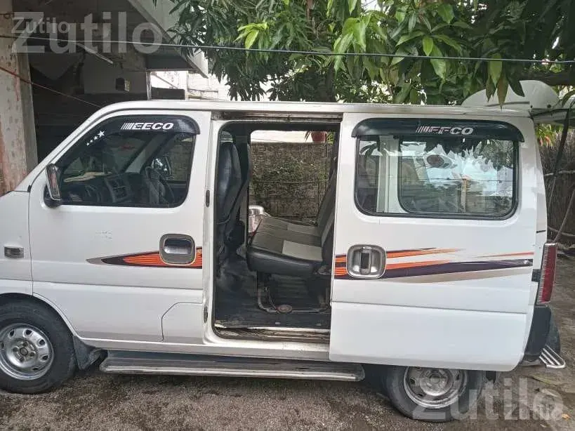 2019 Petrol CNG Van with Insurance and PUC - વેન્સ - સાવરકુંડલા - Image 3