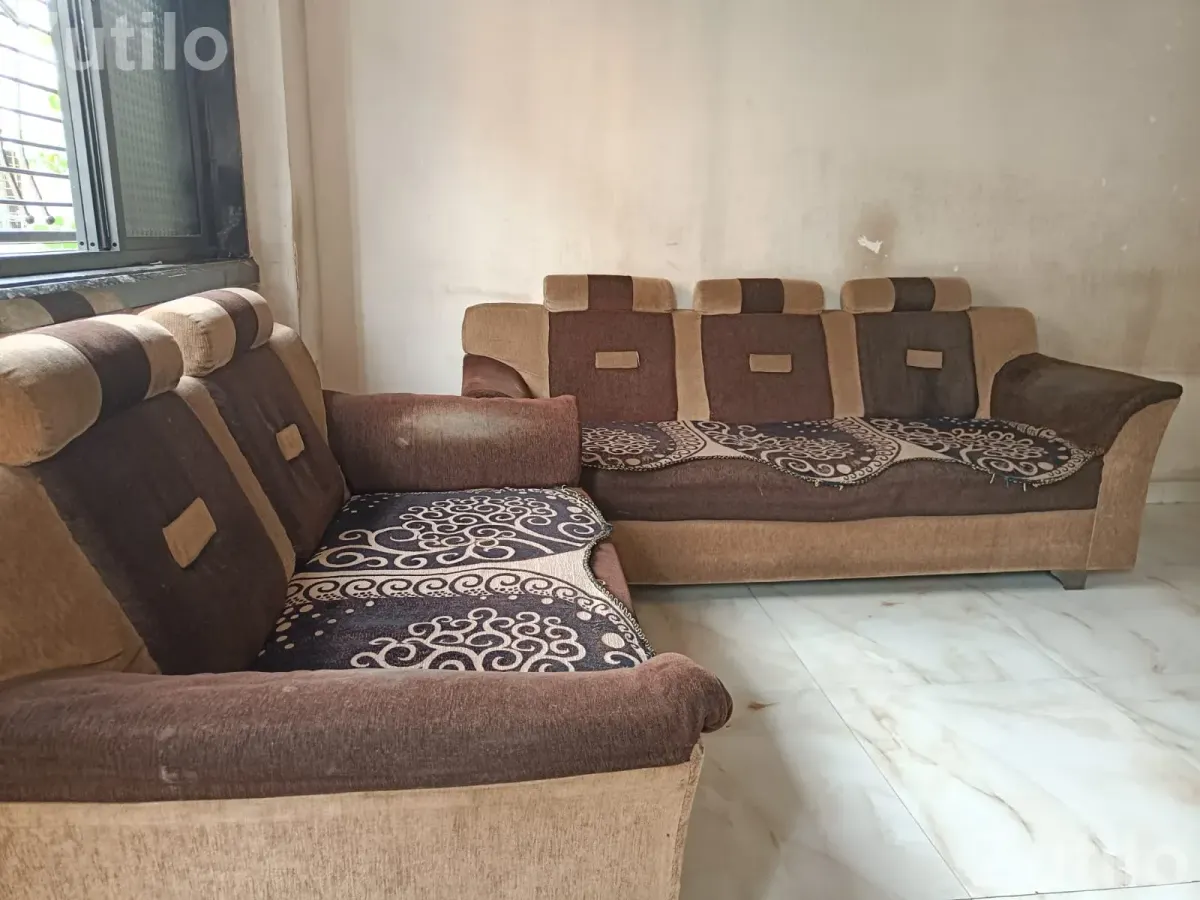 VALVET Brown & Cream colour SOFA( ₹7000-8499 - Sofa Sets - Surat City - Image 2