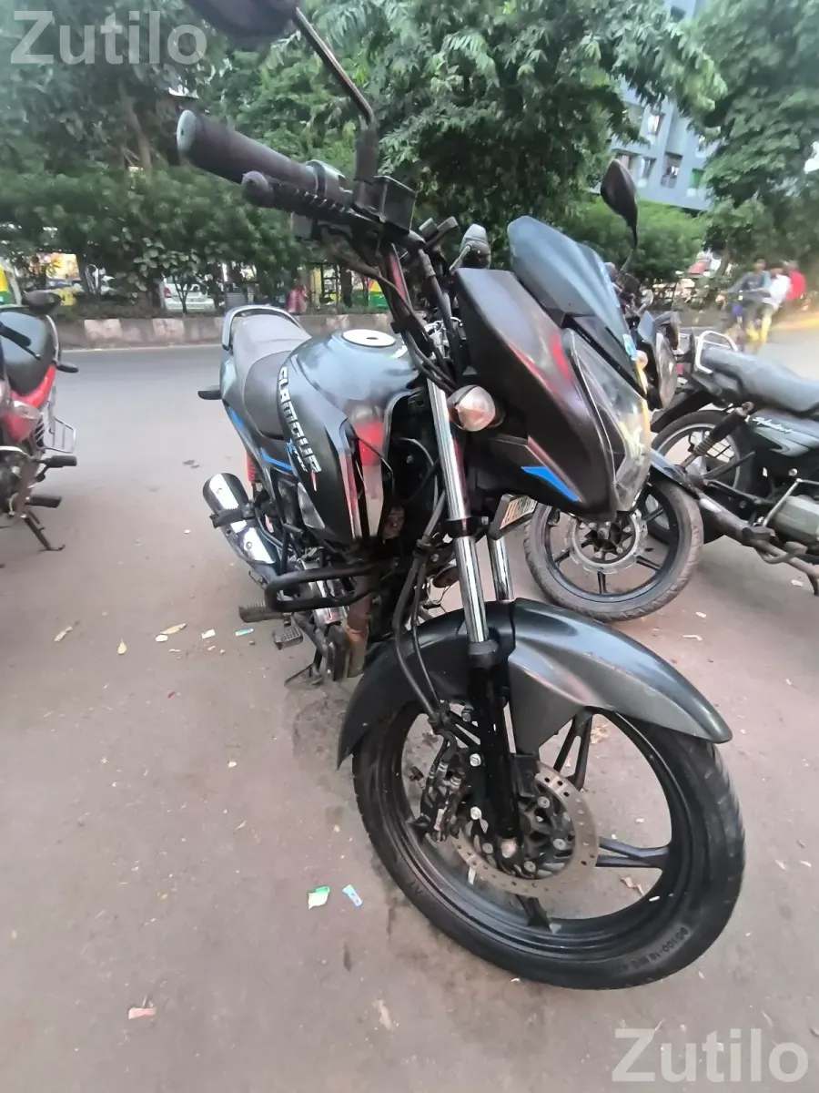 Hero Glamour Xtec December 2022 Bike with Disk break - બાઇક્સ - ઉધના - Image 5