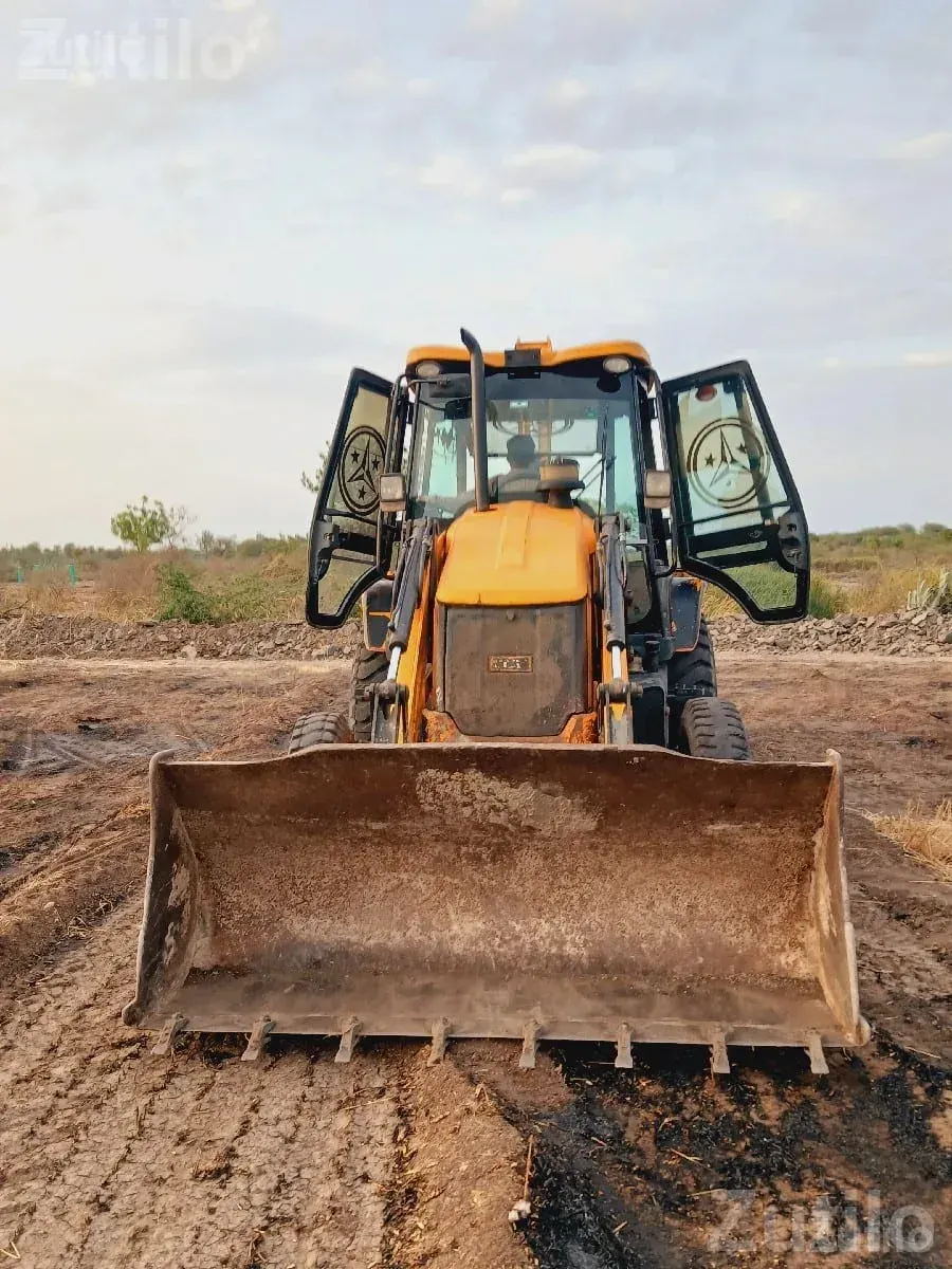2019 JCB Backhoe Loader Two Owner - બાંધકામના વાહનો - બાગસરા - Image 3