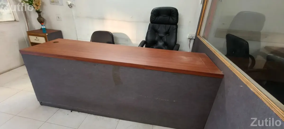 Office Table and Chairs - Desks, Office & Commercial Furniture - Ahmedabad City - Image 5