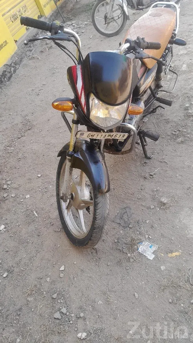 Hero HF Deluxe 2012 Used Bike for Sale - બાઇક્સ - જુનાગઢ - Image 3