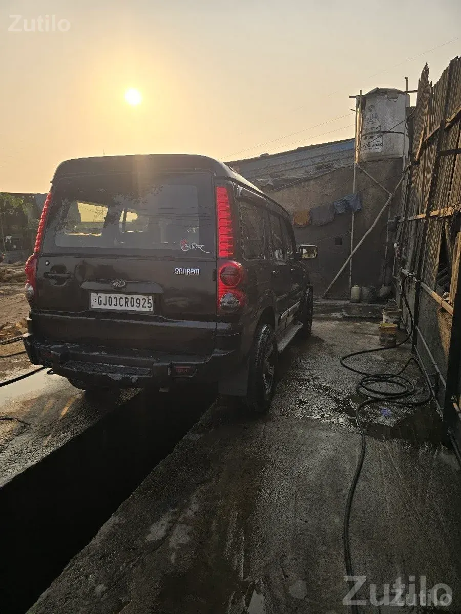 Mahindra Scorpio 2010 Diesel SUV for Sale - Cars - Kamrej - Image 3