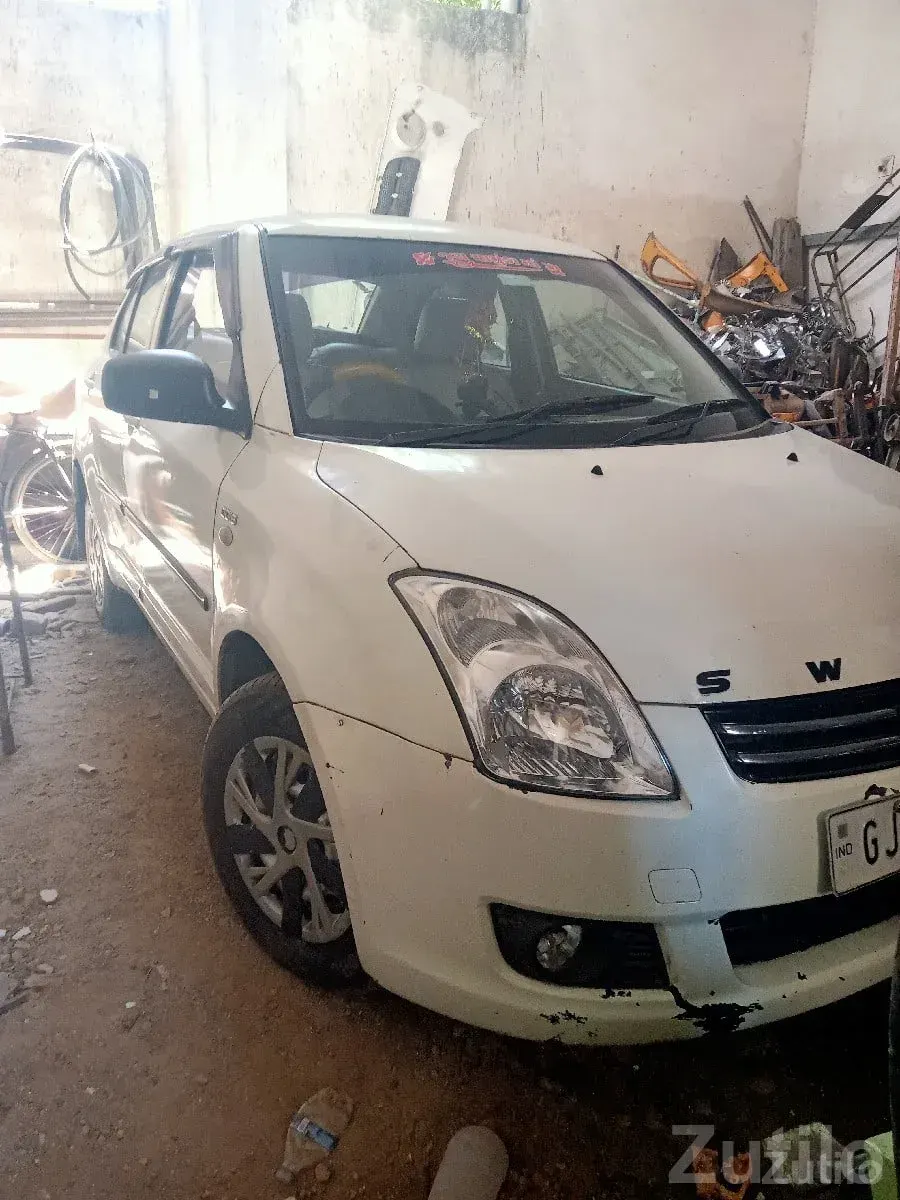 Maruti Suzuki Swift Dzire 2011 Sedan - Cars - Porbandar City - Image 3