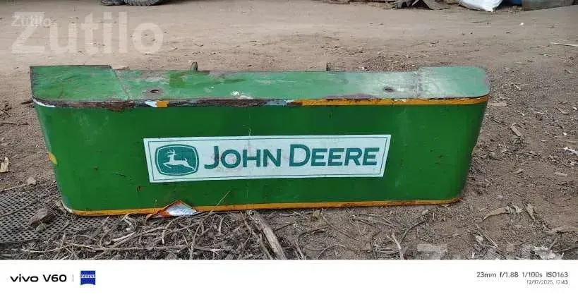 John Deere Tractor Bumper in Like New Condition - Auto Parts - Deesa - Image 4