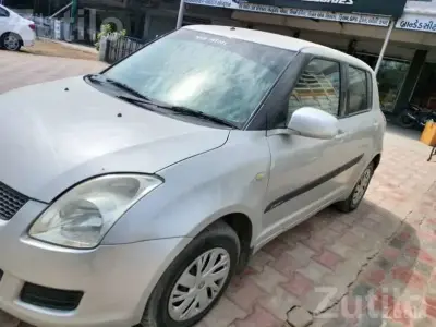 Maruti Suzuki Swift 2011 CNG Hatchback Maruti Suzuki Swift 2011 CNG Hatchback