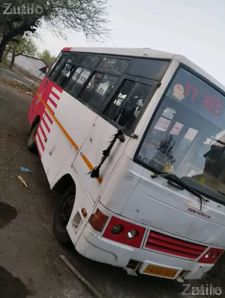 2011 Mahindra 20 Seater Bus - Buses - Babra - Image 4