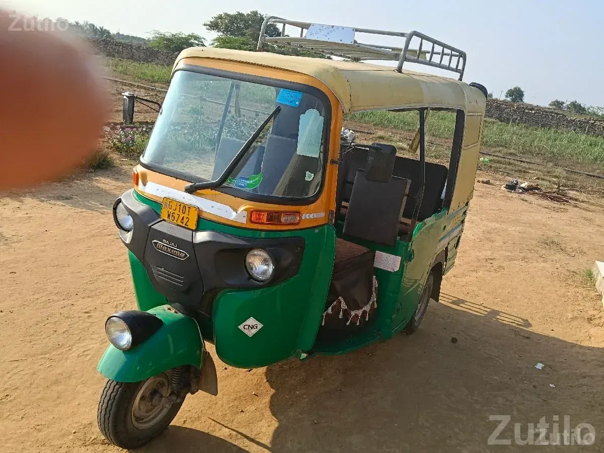 Bajaj Maxima CNG Auto Rickshaw 2020 - ઓટો રિક્ષા - દ્વારકા - Image 3