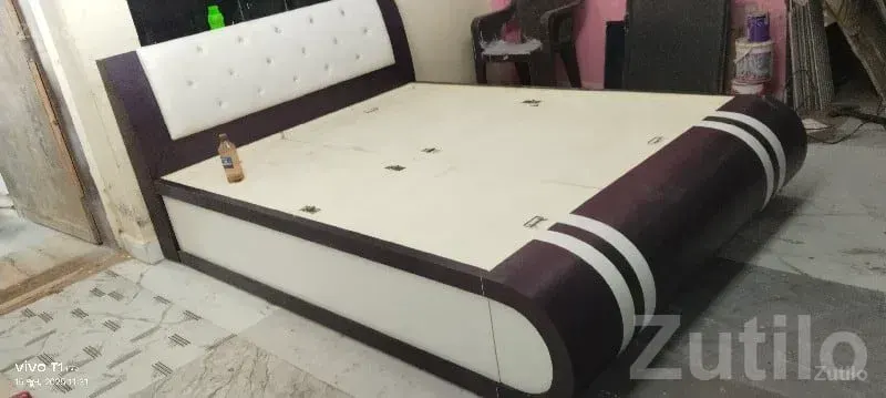 Wardrobe With Dressing Unit & Chairs - કબાટ અને સ્ટોરેજ - વેરાવળ - Image 3