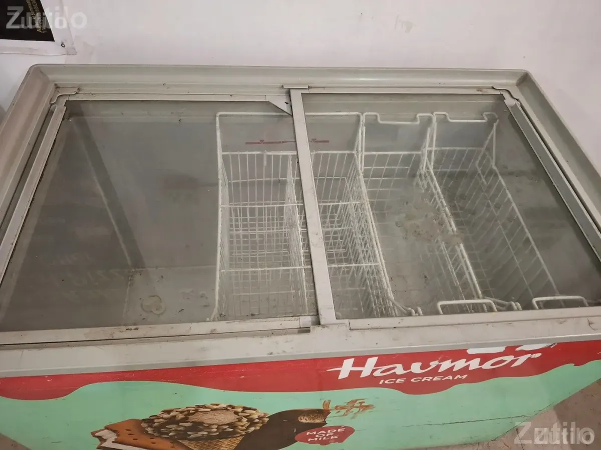 Havmor Ice Cream Display Freezer - Refrigerators - Ranpur - Image 2
