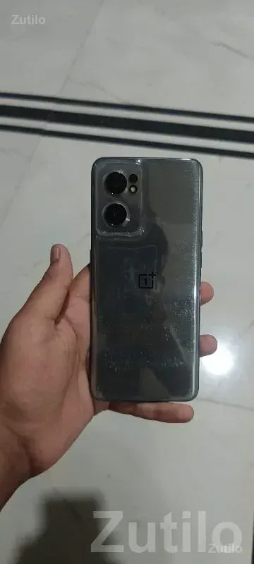 Sleek Android Smartphone with AMOLED Display - મોબાઇલ ફોન - વેરાવળ - Image 2