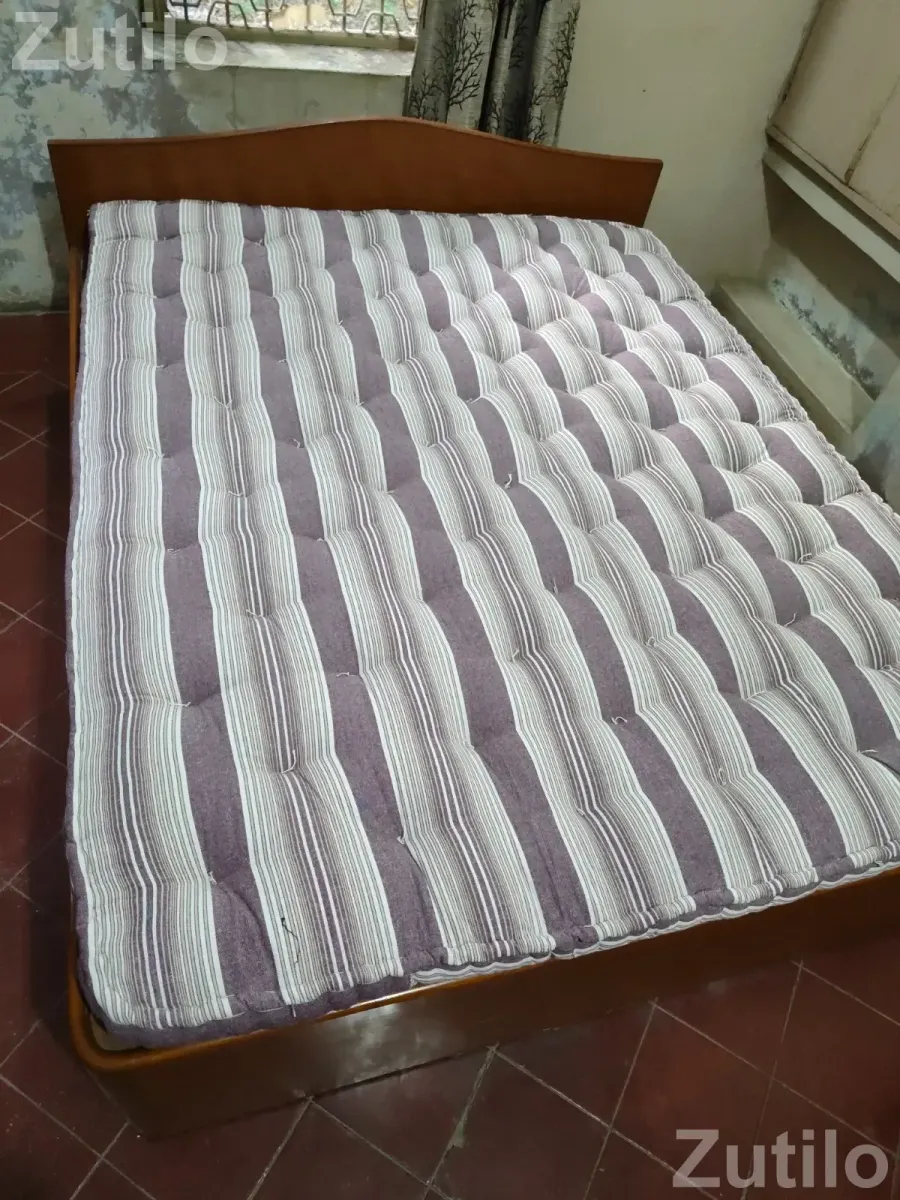 King size Bed for sale - Beds & Mattresses - Vadodara City - Image 3
