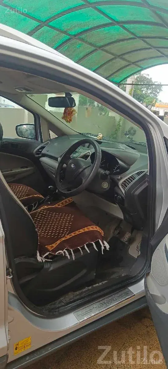 Ford EcoSport 2015 Petrol CNG for Sale - Cars - Junagadh City - Image 3