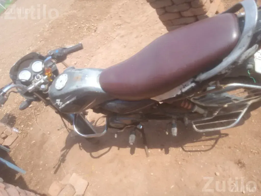 Bajaj Platina 2007 Bike for Sale - Bikes - Gadhada - Image 5