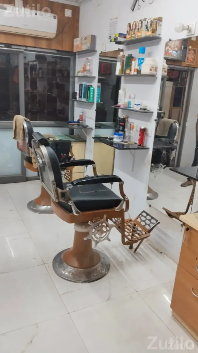 Commercial Shop for Sale Near Bus Station - દુકાનો - કેશોદ - Image 2