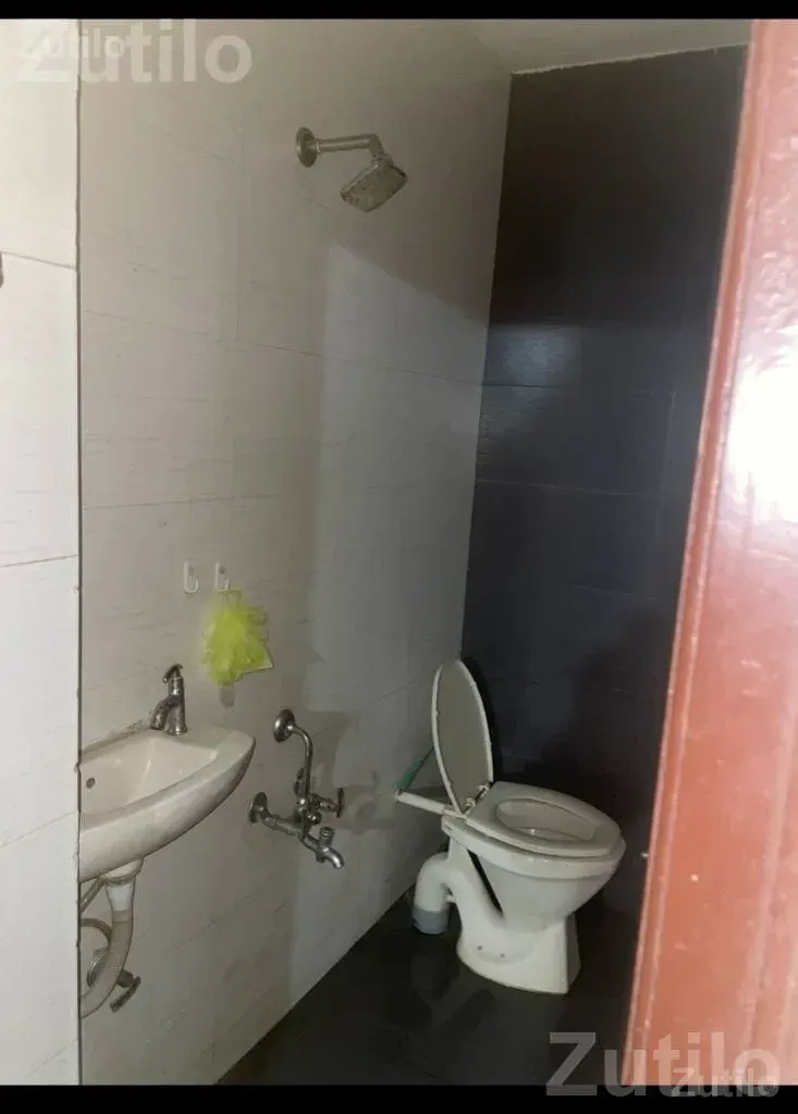 1 Room Kitchen for Rent for Girls - House for Rent - Rajkot City - Image 2