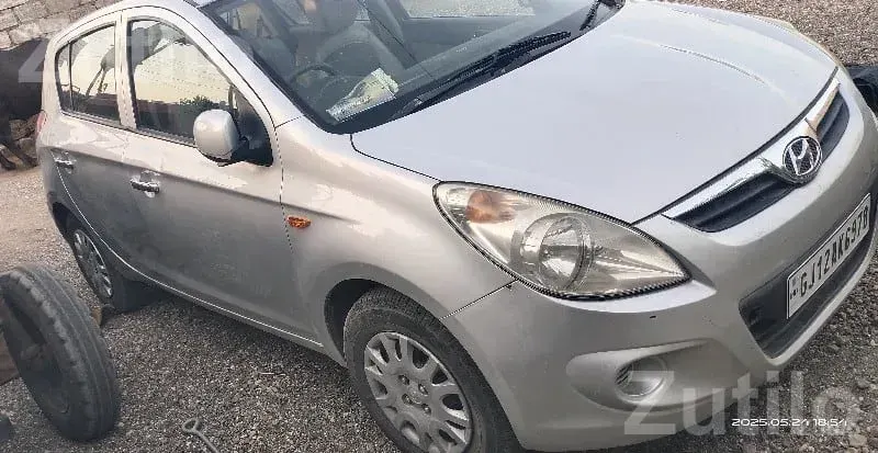 Hyundai i20 Magna Diesel 2011-12 - Cars - Upleta - Image 2