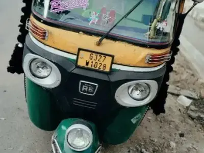 2016 Auto Rickshaw Three Wheeler 2016 Auto Rickshaw Three Wheeler