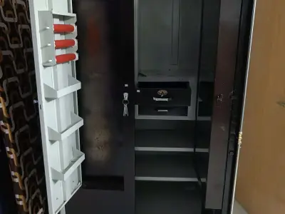 Steel Wardrobe Cupboard with Lock and Shelves Steel Wardrobe Cupboard with Lock and Shelves