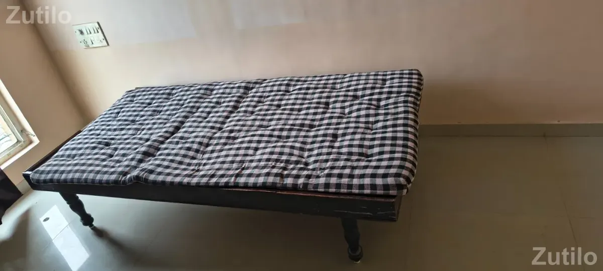 Beds, stude table, study chair, dining table, computer table - Beds & Mattresses - Savli - Image 2