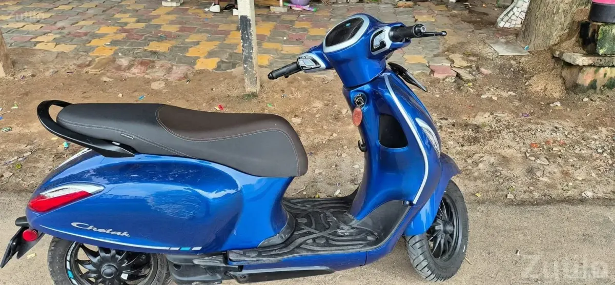 Bajaj Chetak Electric Scooter 6 Months Old - Bikes - Anand City - Image 3