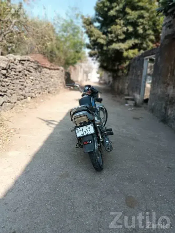 Hero Splendor i3S Self Start Motorcycle - Bikes - Jamjodhpur - Image 3