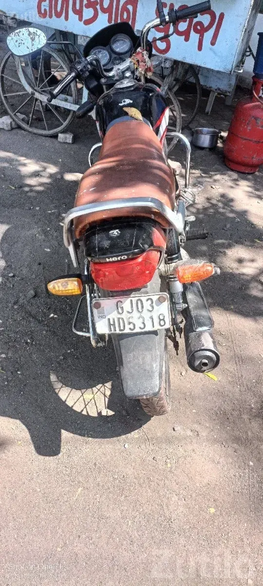 Hero HF Deluxe 2014 Used Bike - બાઇક્સ - કોટડા સાંગાણી - Image 2
