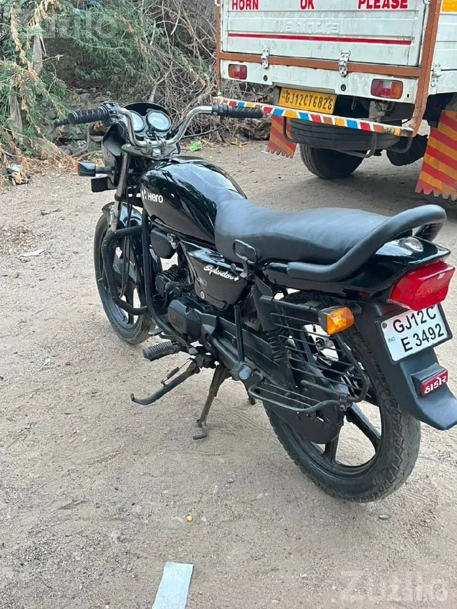 2018 Hero Splendor Plus i3S Bike - બાઇક્સ - કેશોદ - Image 3