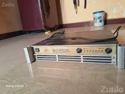 MA3200 Professional Power Amplifier MA3200 Professional Power Amplifier